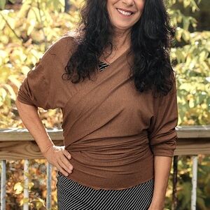 Angelrox PRIMA wrap jacket in almond heather